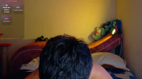 Snapshot of boylatin_777 chatting on 1, 8, 2026 miguel online show from 1, 8, 2026