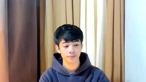 Snapshot of boynextdoor4ux chatting on 4, 4, 2026 HI IM JAMES DONT FORGET GIVE ME THUMBS UP AND JOIN TO MY FANCLUB online show from 4, 4, 2026