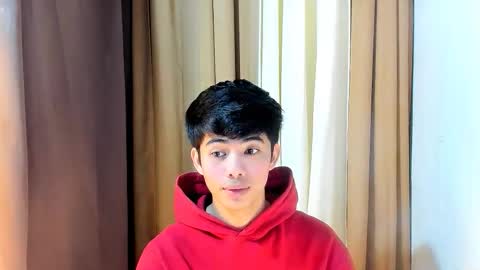 Snapshot of boynextdoor4ux chatting on 5, 4, 2026 HI IM JAMES DONT FORGET GIVE ME THUMBS UP AND JOIN TO MY FANCLUB online show from 5, 4, 2026