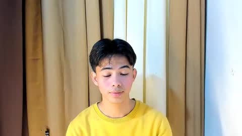 Snapshot of boynextdoor4ux chatting on 14, 4, 2026 HI IM JAMES DONT FORGET GIVE ME THUMBS UP AND JOIN TO MY FANCLUB online show from 14, 4, 2026