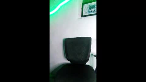 Snapshot of boysex1124 chatting on 3, 4, 2026 andrew online show from 3, 4, 2026