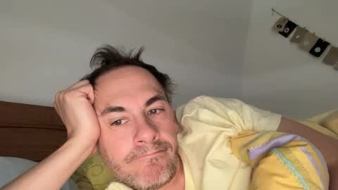 Snapshot of boyslut8 chatting on 6, 1, 2026 boytoyhh online show from 6, 1, 2026