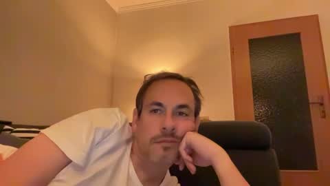 Snapshot of boyslut8 chatting on 9, 4, 2026 boytoyhh online show from 9, 4, 2026