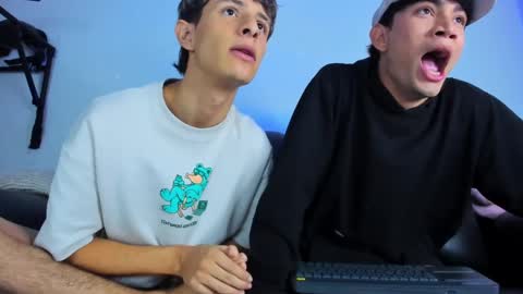 Snapshot of boysweet_boys chatting on 10, 2, 2025 Paul and Max online show from 10, 2, 2025