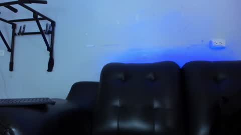 Snapshot of boysweet_boys chatting on 11, 2, 2025 Paul and Max online show from 11, 2, 2025