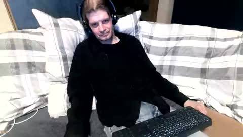 Snapshot of bponie1 chatting on 26, 4, 2026 bponie1 online show from 26, 4, 2026