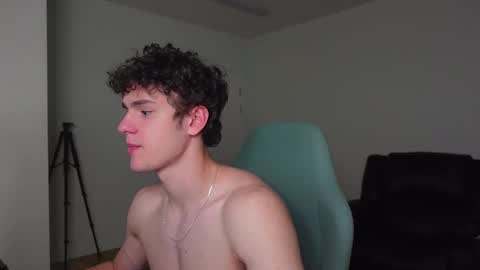 Snapshot of brad_holloway chatting on 29, 3, 2026 BRAD HOLLOWAY online show from 29, 3, 2026