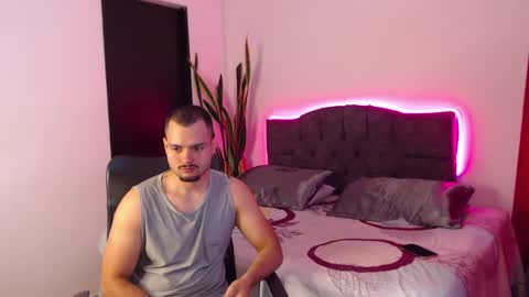 Your favorite couple and the best butt on Chatur online show from 1, 10, 2025