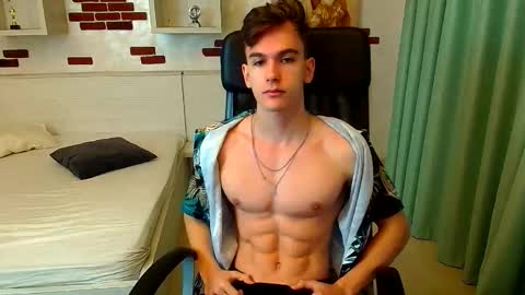 Snapshot of bradyflint chatting on 27, 10, 2025 BradyFlint online show from 27, 10, 2025