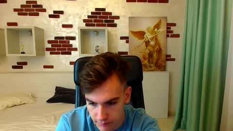 Snapshot of bradyflint chatting on 10, 11, 2025 BradyFlint online show from 10, 11, 2025