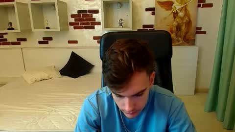 Snapshot of bradyflint chatting on 17, 11, 2025 BradyFlint online show from 17, 11, 2025