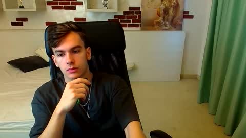 Snapshot of bradyflint chatting on 22, 11, 2025 BradyFlint online show from 22, 11, 2025