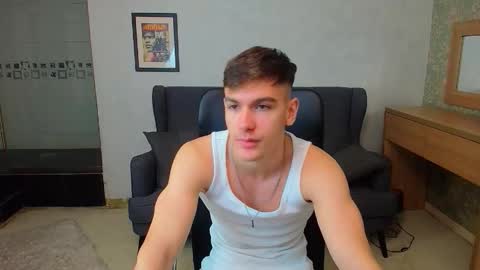 Snapshot of bradyflint chatting on 25, 11, 2025 BradyFlint online show from 25, 11, 2025