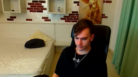 Snapshot of bradyflint chatting on 4, 12, 2025 BradyFlint online show from 4, 12, 2025