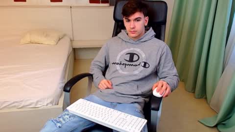 Snapshot of bradyflint chatting on 3, 3, 2026 BradyFlint online show from 3, 3, 2026