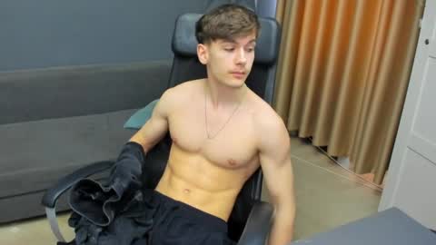 Snapshot of bradyflint chatting on 4, 4, 2026 BradyFlint online show from 4, 4, 2026