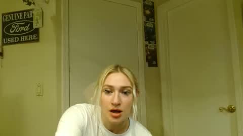 Snapshot of braindeadbetty chatting on 27, 3, 2026 i am a naughty jedi knight online show from 27, 3, 2026