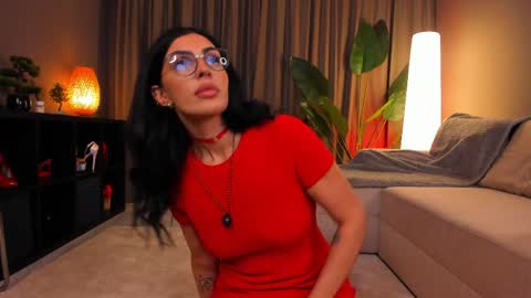 Lunaria online show from 9, 4, 2026