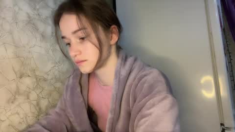 Snapshot of bralkissy chatting on 25, 3, 2026 Kate online show from 25, 3, 2026