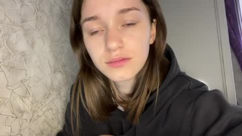 Snapshot of bralkissy chatting on 2, 4, 2026 Kate online show from 2, 4, 2026