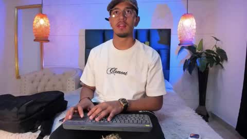 Snapshot of brand_collins chatting on 29, 11, 2025 Brand online show from 29, 11, 2025