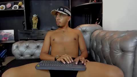 Snapshot of brand_collins chatting on 2, 12, 2025 Brand online show from 2, 12, 2025