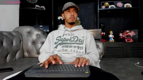 Snapshot of brand_collins chatting on 13, 1, 2026 Brand online show from 13, 1, 2026