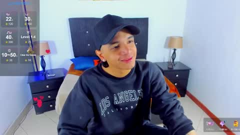 Snapshot of brand_hades chatting on 12, 12, 2024 B R A N D online show from 12, 12, 2024