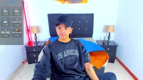 Snapshot of brand_hades chatting on 16, 12, 2024 B R A N D online show from 16, 12, 2024