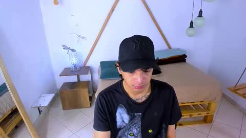 Snapshot of brand_hades chatting on 14, 10, 2025 B R A N D online show from 14, 10, 2025