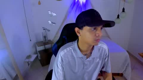 Snapshot of brand_hades chatting on 26, 11, 2025 B R A N D online show from 26, 11, 2025