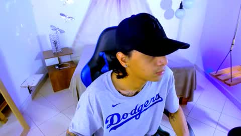 Snapshot of brand_hades chatting on 15, 12, 2025 B R A N D online show from 15, 12, 2025