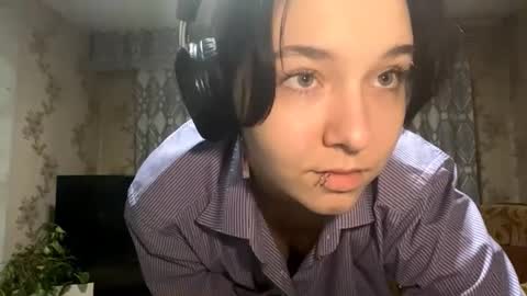 Snapshot of brandevega chatting on 16, 12, 2025 Emily online show from 16, 12, 2025