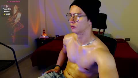 Snapshot of brandon_starkk chatting on 22, 4, 2026 brandon_starkk online show from 22, 4, 2026