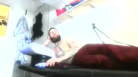 Snapshot of brandonchampagne7 chatting on 23, 11, 2025 brandonchampagne7 online show from 23, 11, 2025