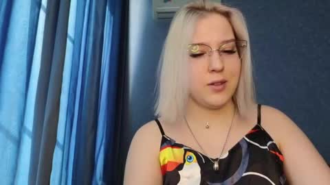 Belle  online show from 24, 4, 2026