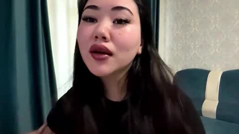 Aypril   online show from 14, 11, 2025