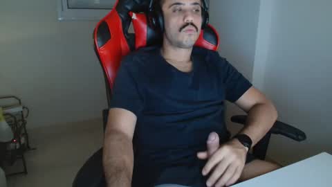 brasilianonca online show from 25, 5, 2026