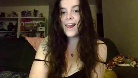 Snapshot of bratty_mamaa chatting on 25, 9, 2025 bratty_mamaa online show from 25, 9, 2025