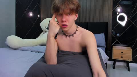 Snapshot of braxiboy chatting on 24, 1, 2025 Brax online show from 24, 1, 2025