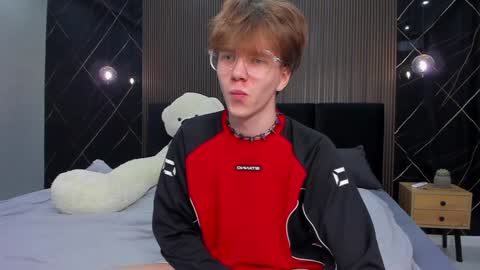 Snapshot of braxiboy chatting on 8, 2, 2025 Brax online show from 8, 2, 2025