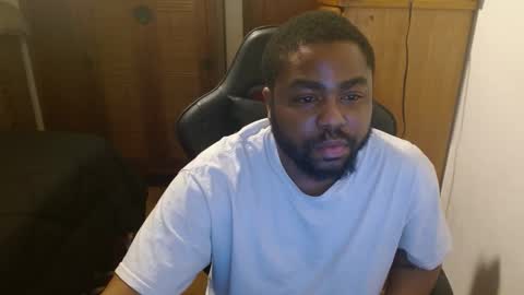 Snapshot of breadw1nnah chatting on 9, 1, 2025 Breadw1nnah online show from 9, 1, 2025