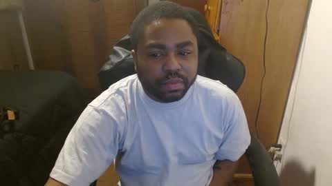 Snapshot of breadw1nnah chatting on 12, 1, 2025 Breadw1nnah online show from 12, 1, 2025