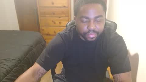 Snapshot of breadw1nnah chatting on 28, 10, 2025 Breadw1nnah online show from 28, 10, 2025