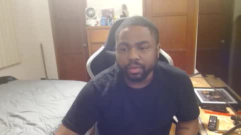 Snapshot of breadw1nnah chatting on 3, 6, 2026 Breadw1nnah online show from 3, 6, 2026