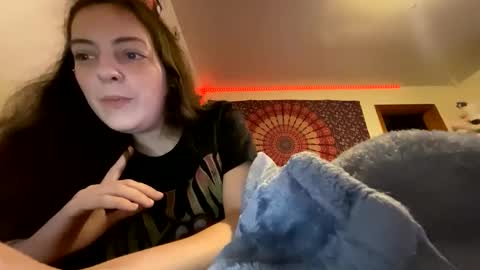 Snapshot of breatheifyourehorny chatting on 25, 9, 2025 Lilly Jane online show from 25, 9, 2025