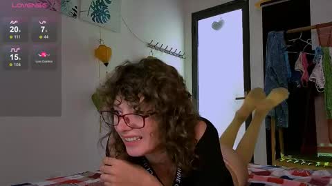 Snapshot of breeedecaux chatting on 3, 11, 2025 Matilda online show from 3, 11, 2025