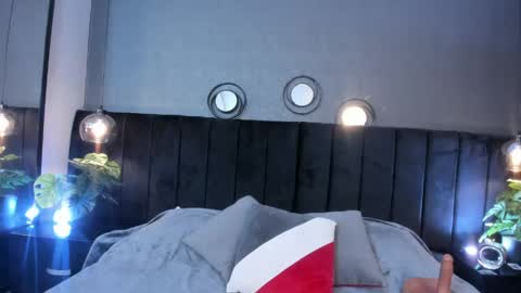 Snapshot of brenda__garcia chatting on 19, 4, 2026 online show from 19, 4, 2026