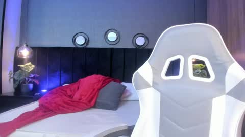 Snapshot of brenda__garcia chatting on 6, 5, 2026 online show from 6, 5, 2026