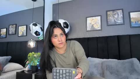 Snapshot of brenda__garcia chatting on 3, 7, 2026 online show from 3, 7, 2026